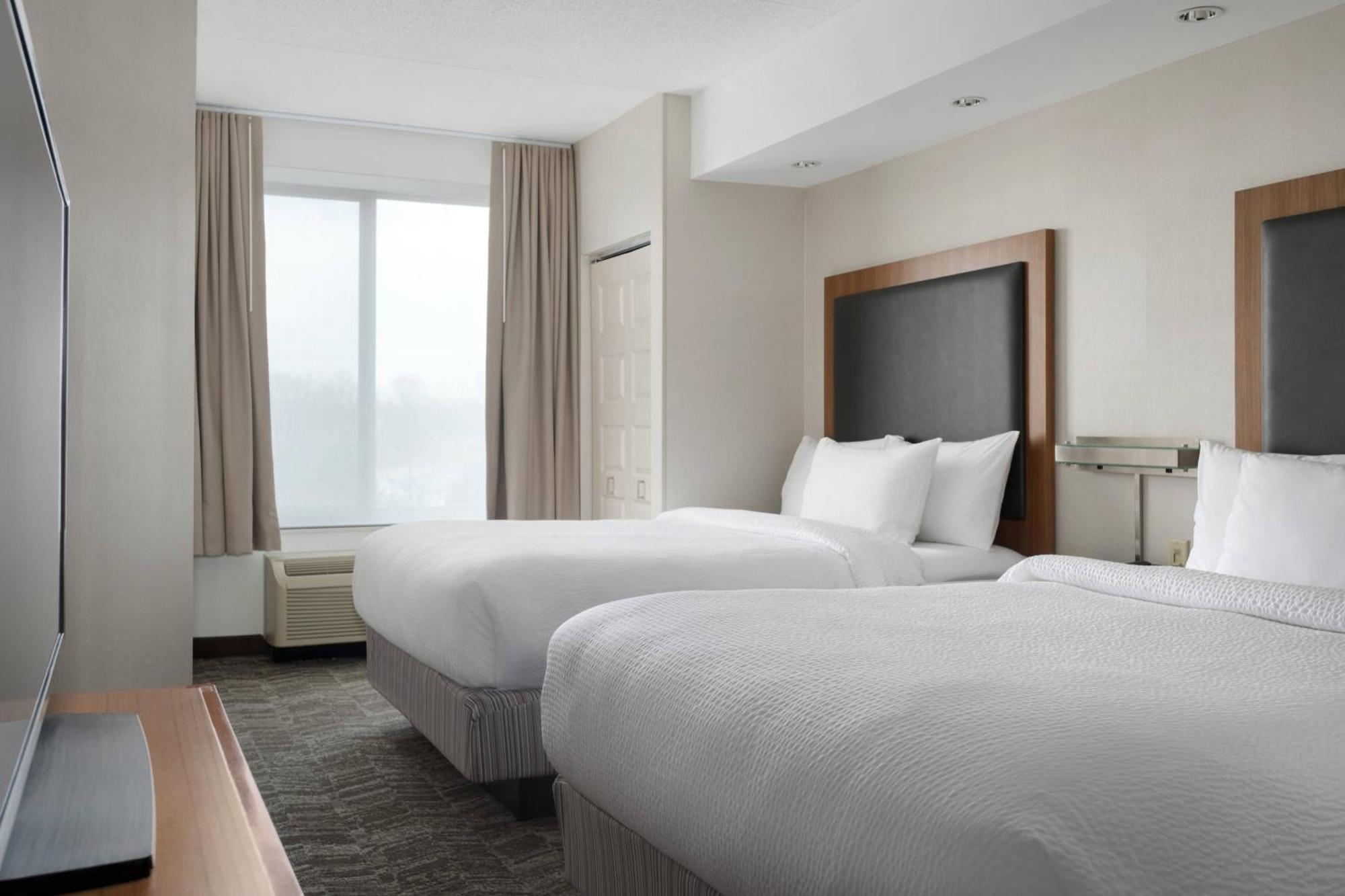 สปริงฮิลล์ สวีท ไซราคิวส์ แคเรียร์ เซอร์เคิล Hotel อีสต์ซีราคิวส์ ภายนอก รูปภาพ